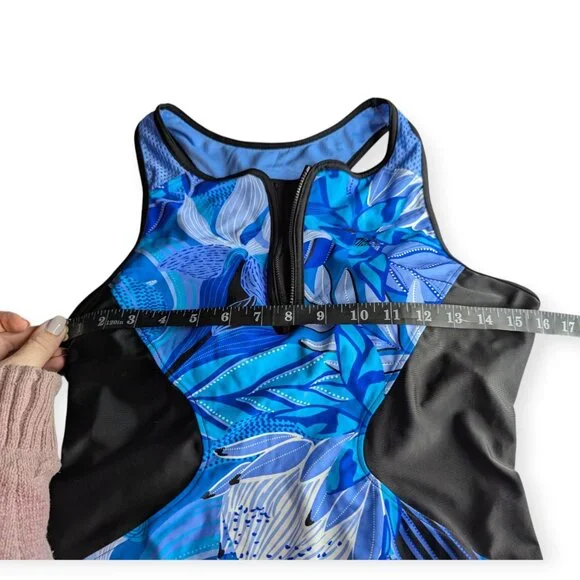 ZeroXposur Vibrant Cornflower 4 Way Stretch Lightweight Swim Top Size Large NWT - Picture 12 of 15